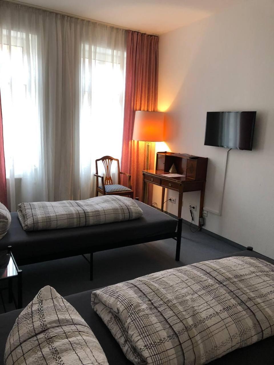Pension Fuer Monteure In Dresden, Zimmer Mit Eigenem Bad Und Grosser Gemeinschaftskueche Kültér fotó
